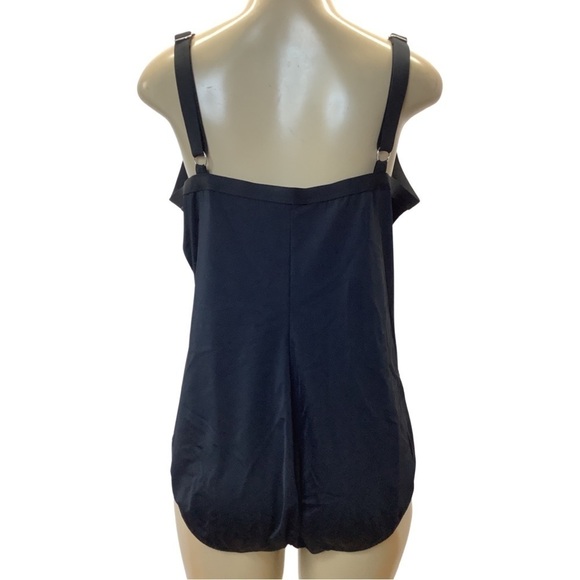 Jantzen One Piece Swimsuit With Adjustable Straps Black Size 22W New With Tags - Picture 2 of 7